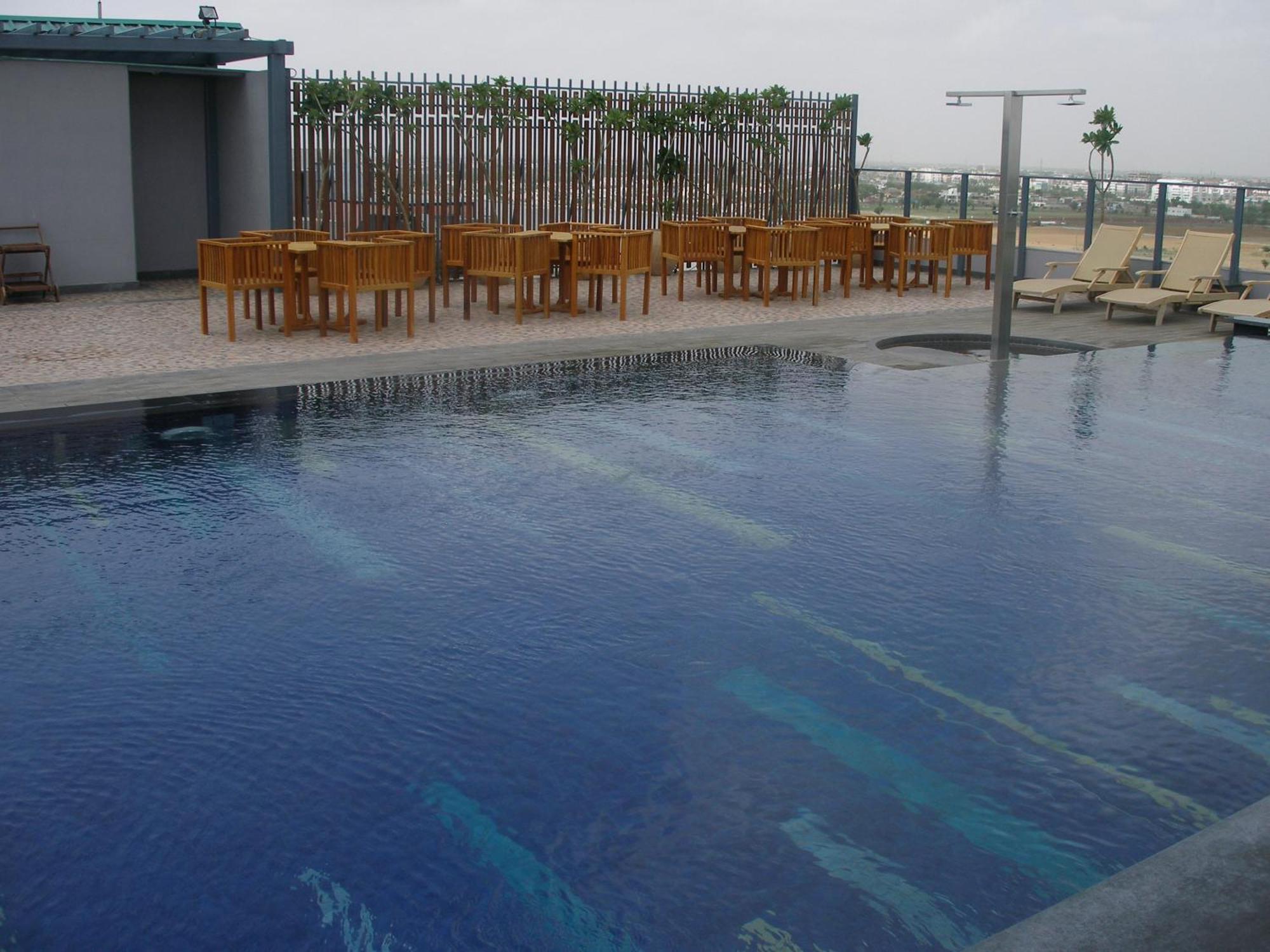 Hotel The Fern, Dźajpur Zewnętrze zdjęcie