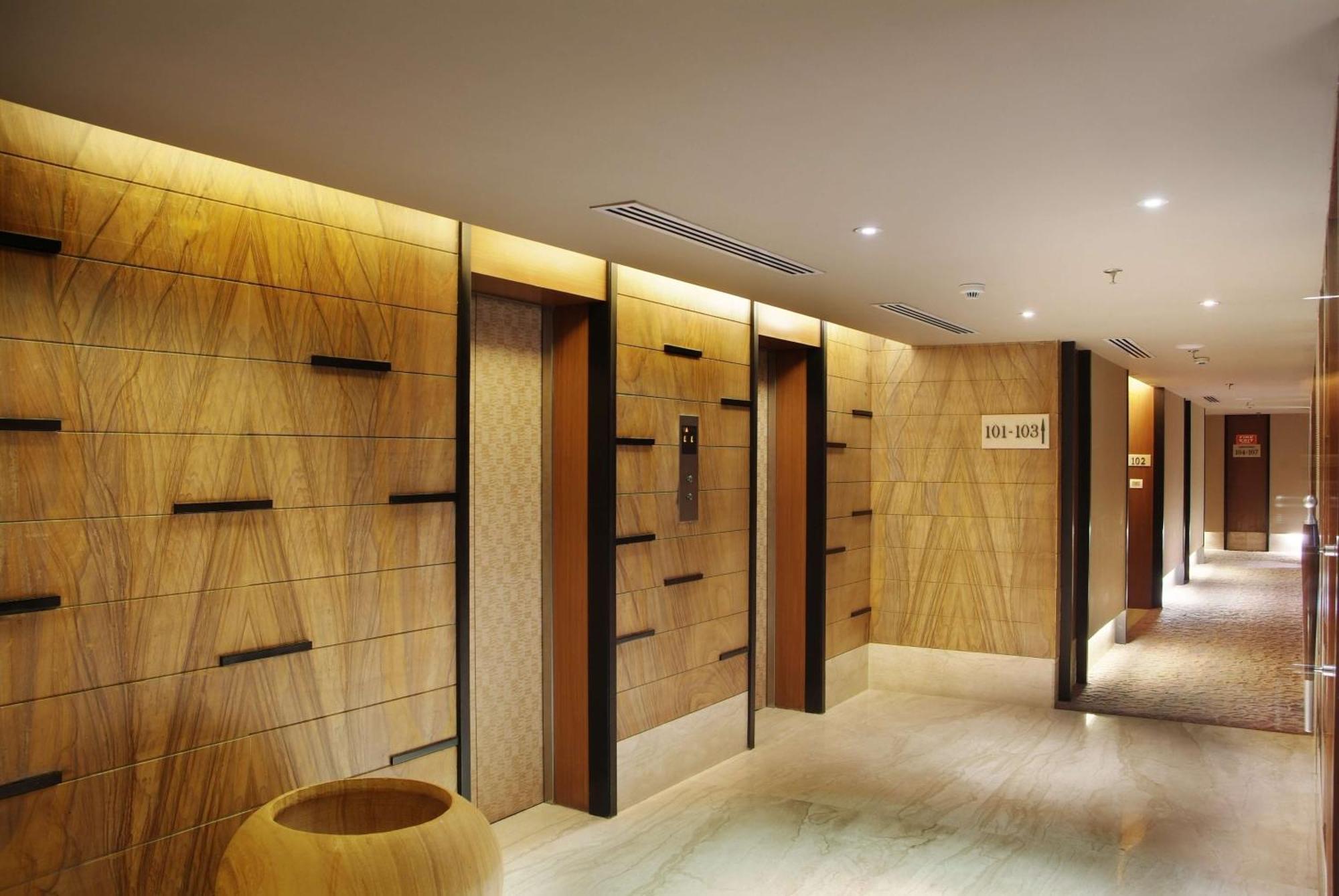 Hotel The Fern, Dźajpur Zewnętrze zdjęcie