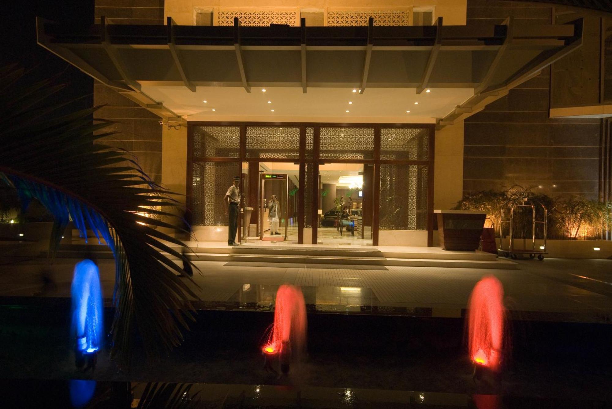 Hotel The Fern, Dźajpur Zewnętrze zdjęcie